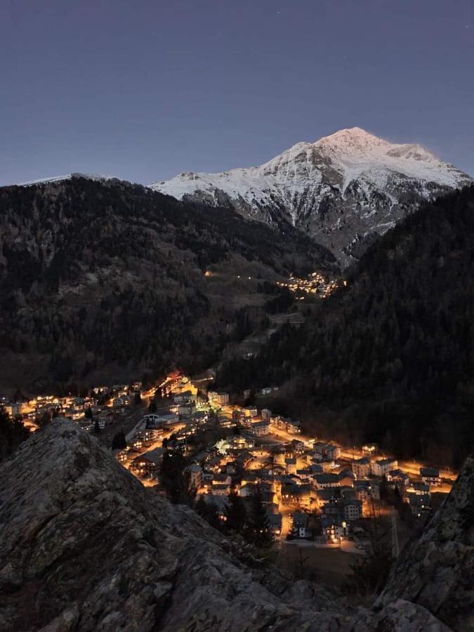Mansarda Vista Lago A Campodolcino Kültér fotó