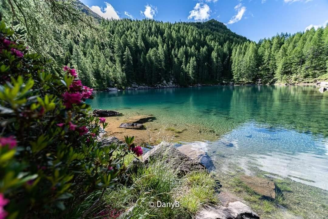 Mansarda Vista Lago A Campodolcino Kültér fotó